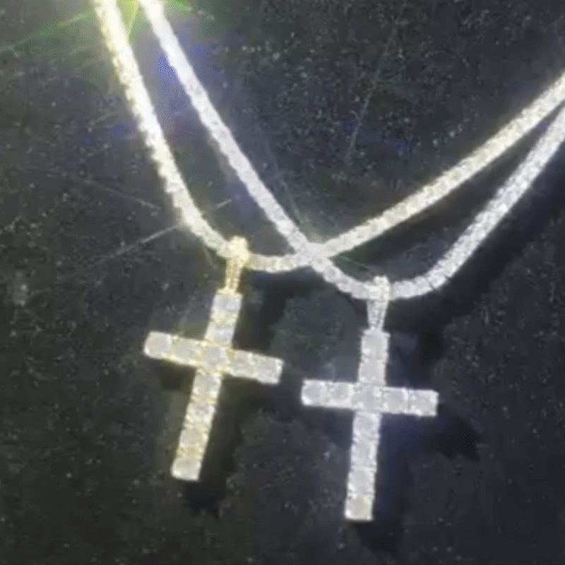 Cross Pendant - JewelsBySeraph